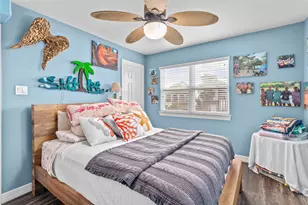 106 Isles End Rd, Tiki Island, TX 77554 - Photo 8