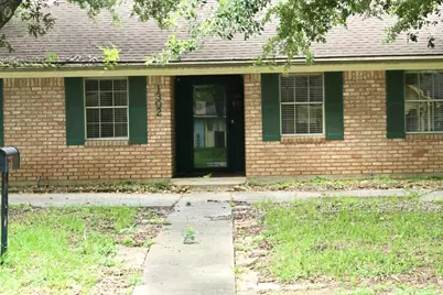1302 Linwood Drive, Wharton, TX 77488 - Photo 4