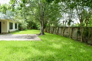 1302 Linwood Dr, Wharton, TX 77488 - Photo 10