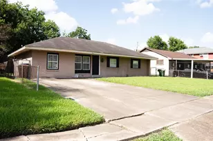 4111 Madden Ln, Houston, TX 77047 - Photo 2