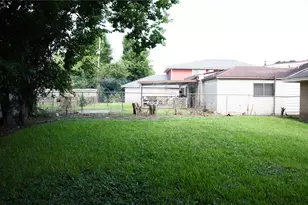 4111 Madden Ln, Houston, TX 77047 - Photo 20