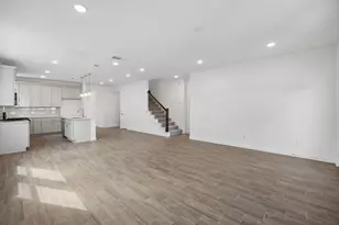 215 Pr Rdg Ln, Montgomery, TX 77356 - Photo 8