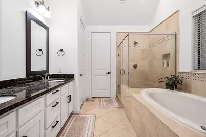 3205 Maxroy Street, Houston, TX 77008 - Photo 22