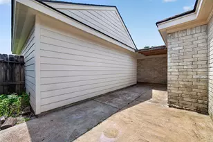 4131 Baynard Dr, Houston, TX 77072 - Photo 8
