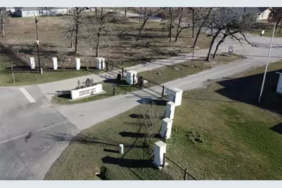 26364 Deerwood Drive, Hempstead, TX 77445 - Photo 2