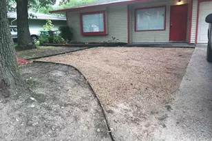 943 W 43rd St, Houston, TX 77018 - Photo 2