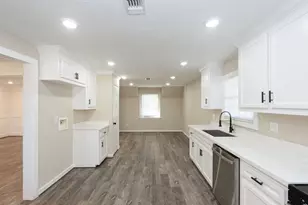 2429 Shenandoah Dr, Pasadena, TX 77502 - Photo 6