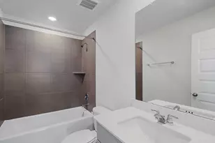 8507 Lake Groove Ln, Baytown, TX 77523 - Photo 4