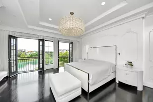 3711 Somerset Commons Ln, Houston, TX 77055 - Photo 6