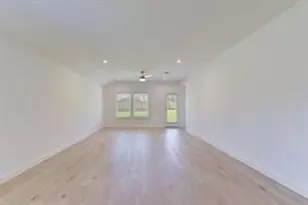 7802 Bel Fiore Dr, Richmond, TX 77406 - Photo 6