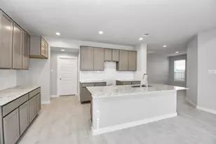 344 Ice Shr Trl, Dayton, TX 77535 - Photo 14