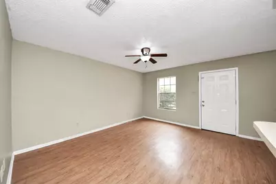 1006 Perry Street #100, Cleveland, TX 77327 - Photo 10