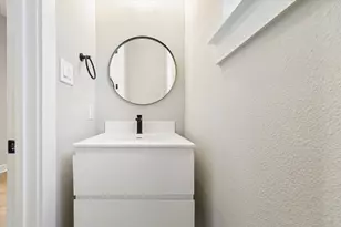 807 Martin St, Houston, TX 77018 - Photo 22