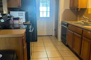 503 Raymond Ave, La Marque, TX 77568 - Photo 4