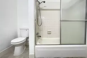 921 Wax Myrtle Ln, Houston, TX 77079 - Photo 22