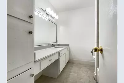 921 Wax Myrtle Lane, Houston, TX 77079 - Photo 20