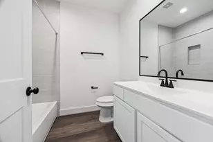 3845 Water St, Dickinson, TX 77539 - Photo 22