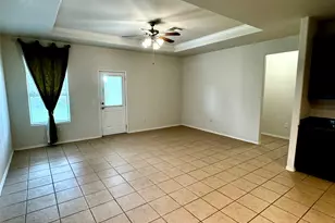 1331 S Maple Dr, Katy, TX 77493 - Photo 12