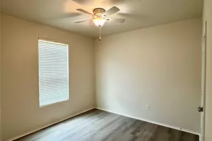 1331 S Maple Dr, Katy, TX 77493 - Photo 18