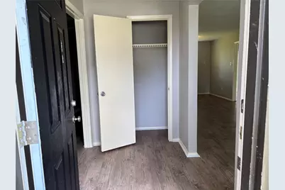 12614 Chiswick Road, Houston, TX 77047 - Photo 8