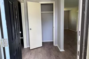 12614 Chiswick Rd, Houston, TX 77047 - Photo 8