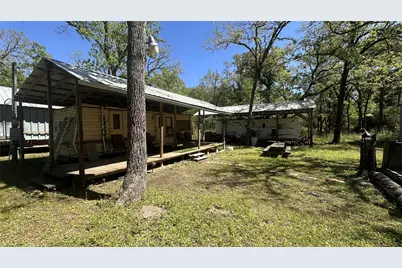 9884 Rocky Ridge Lane, Madisonville, TX 77864 - Photo 16