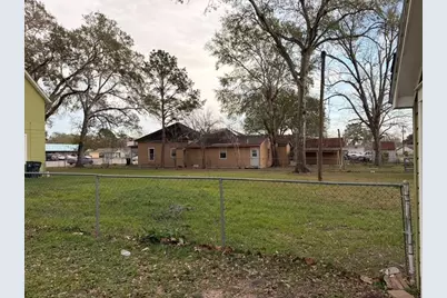 502 S Mechanic Street, El Campo, TX 77437 - Photo 16