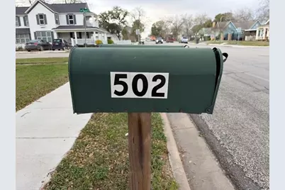 502 S Mechanic Street, El Campo, TX 77437 - Photo 2