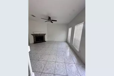 2910 Grants Lake Boulevard #1601, Sugar Land, TX 77479 - Photo 2