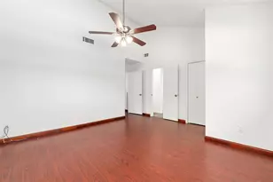 9263 Westwood Village Dr, Houston, TX 77036 - Photo 26