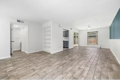 9263 Westwood Village Drive #50, Houston, TX 77036 - Photo 8