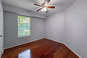 3 Peach Ridge Pl, The Woodlands, TX 77382 - Photo 18