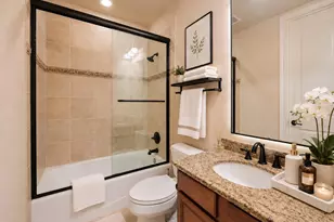 58 Briar Hollow Ln, Houston, TX 77027 - Photo 8