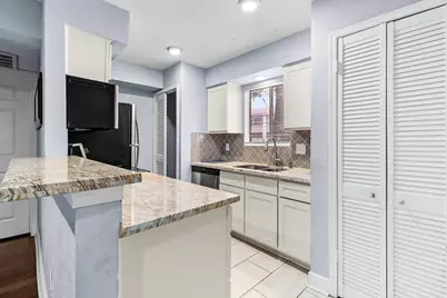 12100 Melville Drive #301C, Montgomery, TX 77356 - Photo 10