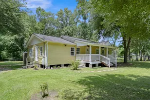 20156 Roadway, New Caney, TX 77357 - Photo 2