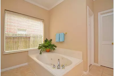 4407 April Meadow Way, Sugar Land, TX 77479 - Photo 18