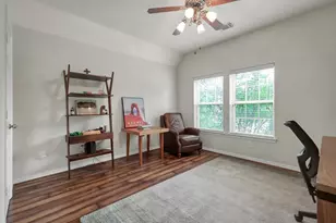 118 Oriel Oaks Cir, The Woodlands, TX 77382 - Photo 34