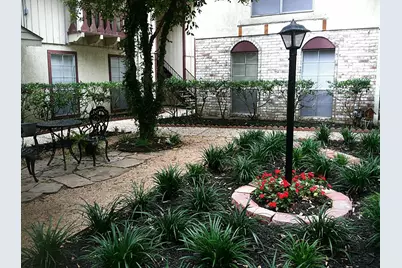 1275 Witte Road #22, Houston, TX 77055 - Photo 2