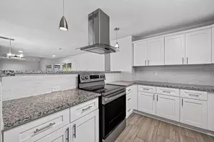 11831 Briar Forest Dr, Houston, TX 77077 - Photo 18