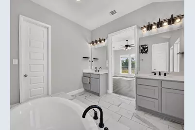 7559 Pemberley Court, Katy, TX 77493 - Photo 32