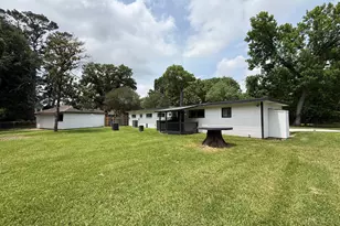 7438 Windfern Rd, Houston, TX 77040 - Photo 14