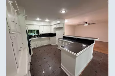 7438 Windfern Road, Houston, TX 77040 - Photo 6