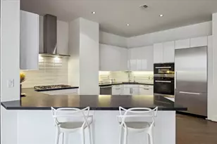 1409 Post Oak Blvd, Houston, TX 77056 - Photo 8