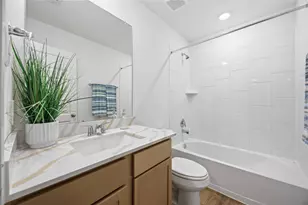 1054 Wheatley Oak Ln, Houston, TX 77091 - Photo 16