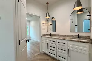 110 Cove Pl Ct, Conroe, TX 77356 - Photo 18