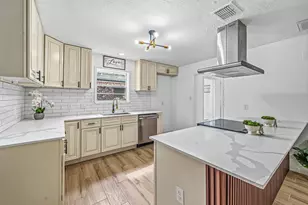 10622 Inwood Dr, Houston, TX 77042 - Photo 16