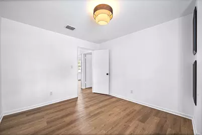 10622 Inwood Drive, Houston, TX 77042 - Photo 38