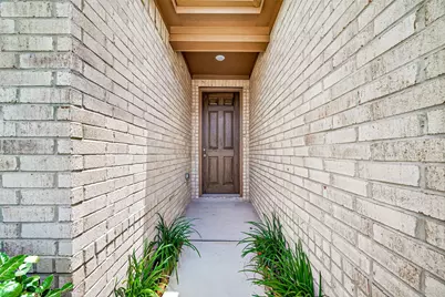 12602 Blue Jay Cove Lane, Houston, TX 77044 - Photo 4