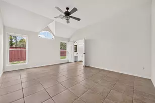 15418 Park Glen Dr, Sugar Land, TX 77498 - Photo 24