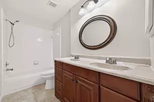 15418 Park Glen Dr, Sugar Land, TX 77498 - Photo 32